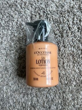 L'OCCITANE Verbena Lotion hydrating 8.4 fl oz